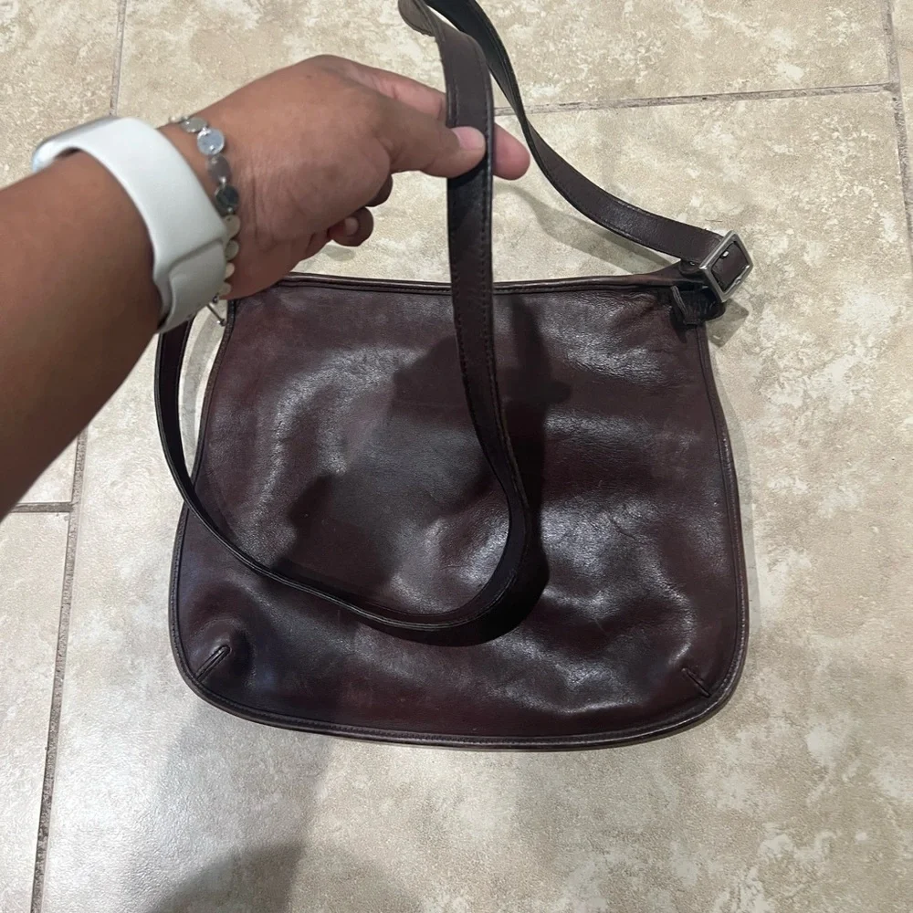 Vintage Coach Dark Brown Leather Bag Hippie Flap m9p-9134 bag